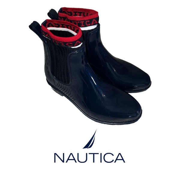 Nautica | Women’s Navy Rain Boots | Size 7 - Picture 2 of 3